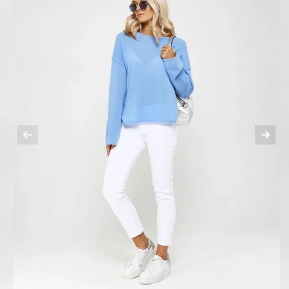 360 CASHMERE Della Sweater in Capri Blue XS Soft - Picture 10 of 10